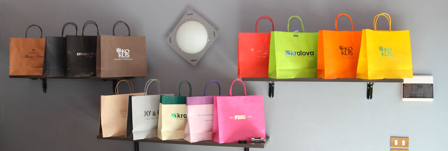 Ingrosso sacchetti di carta personalizzati per negozi Siracusa